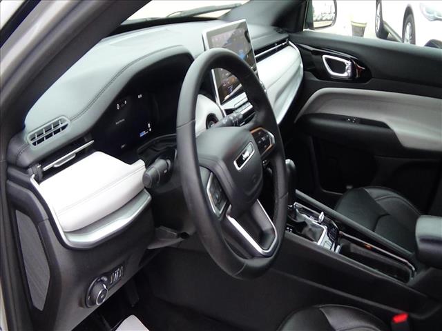 2025 Jeep Compass Limited:C6953