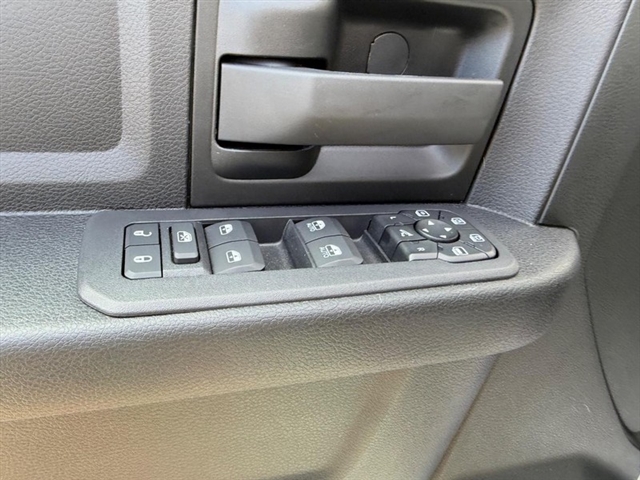 2026 RAM 2500 Warlock:26-067