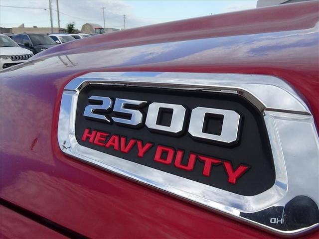 2026 RAM 2500 Big Horn:C7058