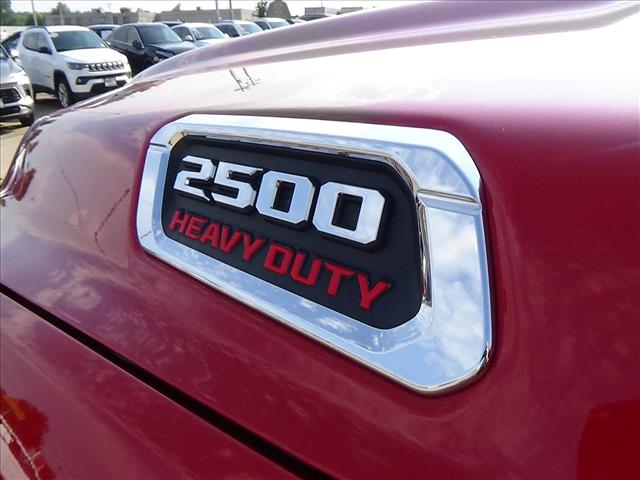 2026 RAM 2500 Big Horn:C7057