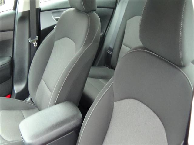 Photo of 2024 Kia Forte LXS in Cape Girardeau, MO - 16,  2024 Kia Forte LXS:C6580