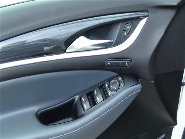2024 Buick Enclave Premium:C6609