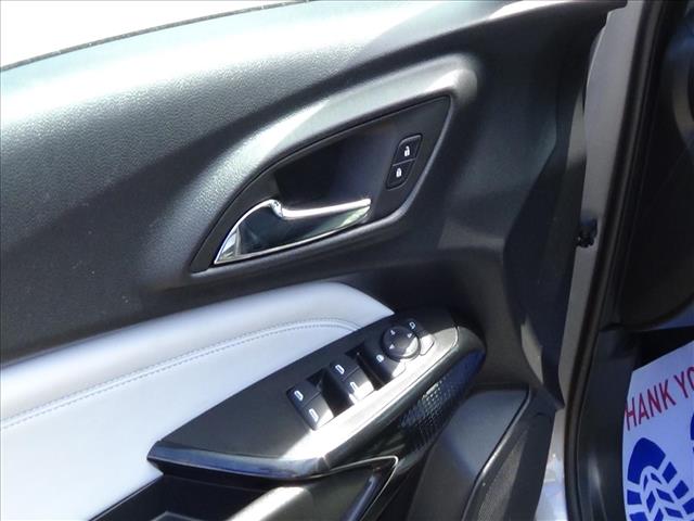 2025 Chevrolet Trax LT:C7024