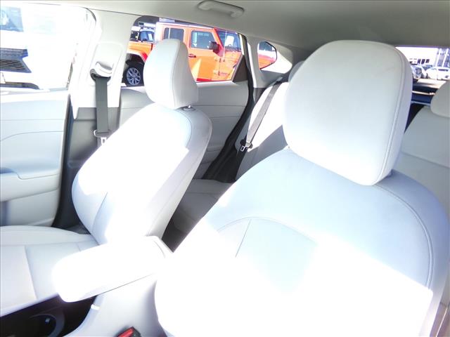 2025 Hyundai KONA SEL:C6740