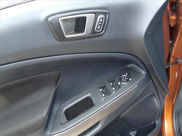 2020 Ford EcoSport SE:C6849A