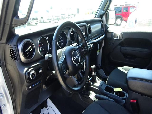 2023 Jeep Wrangler Willys 4xe:C7047