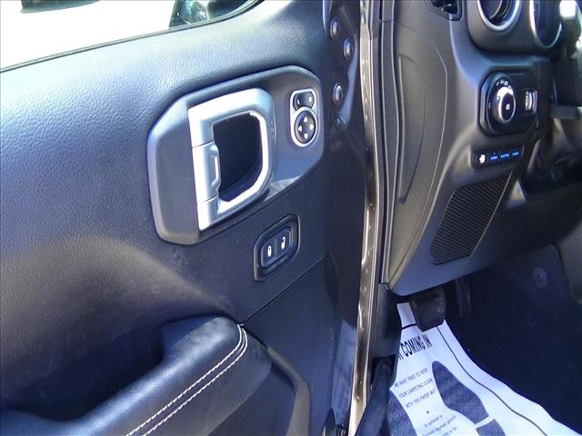 2023 Jeep Wrangler Sahara 4xe:C6929