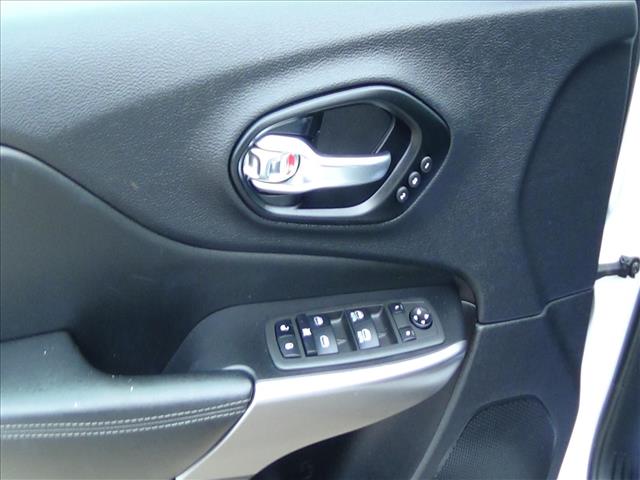 2022 Jeep Cherokee Limited:C6931