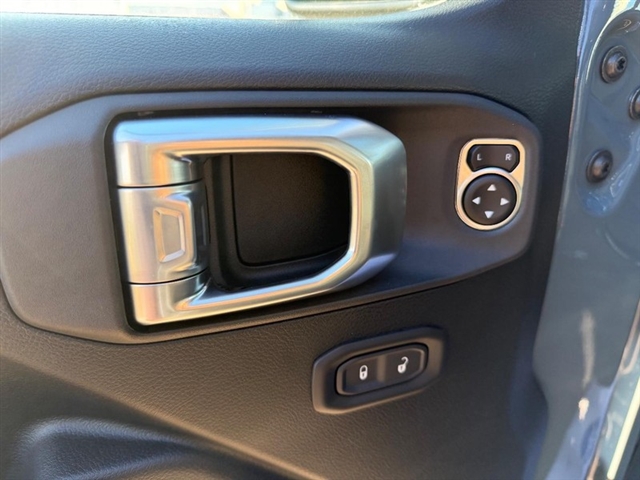 2026 Jeep Wrangler Sport S:26-045