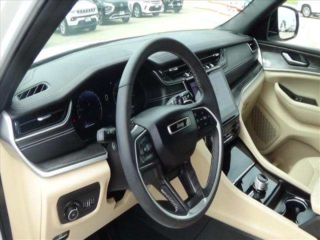 2025 Jeep Grand Cherokee L Limited:C7082