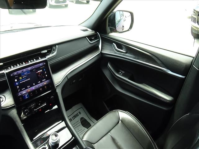 2025 Jeep Grand Cherokee L Limited:C7080