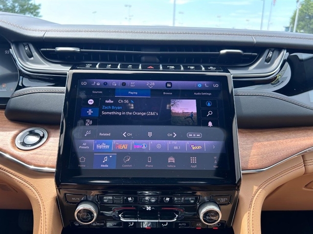 2025 Jeep Grand Cherokee L Summit Reserve