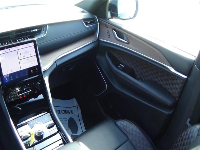 2024 Jeep Grand Cherokee L Summit:26-061A