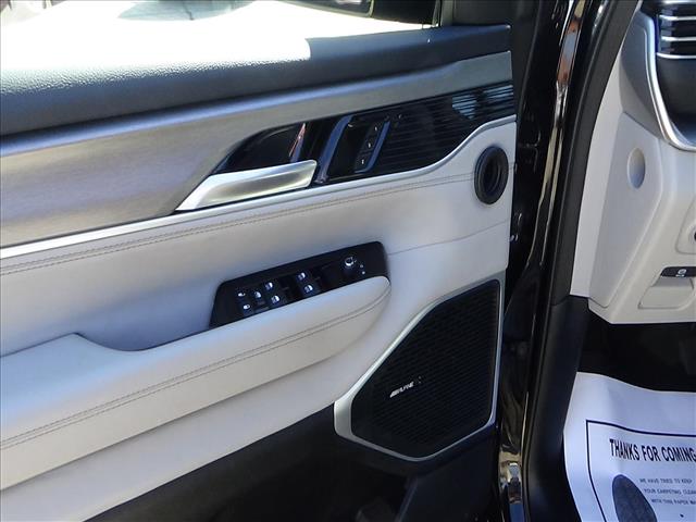 2025 Jeep Wagoneer L Base:C7123