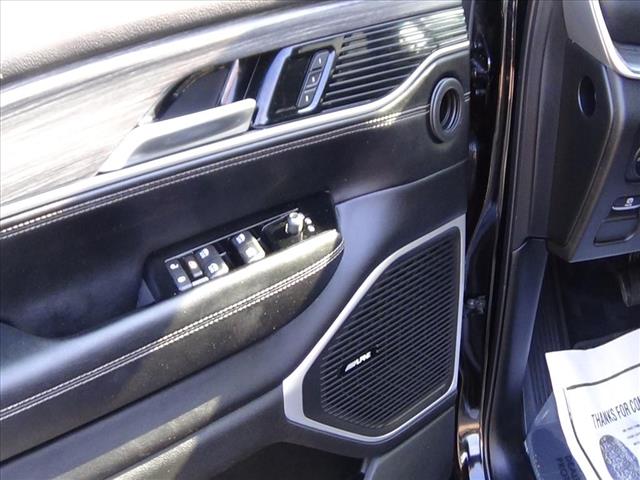 2024 Jeep Wagoneer L Series II:C6538