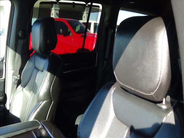 2024 Jeep Wagoneer Base:C7015