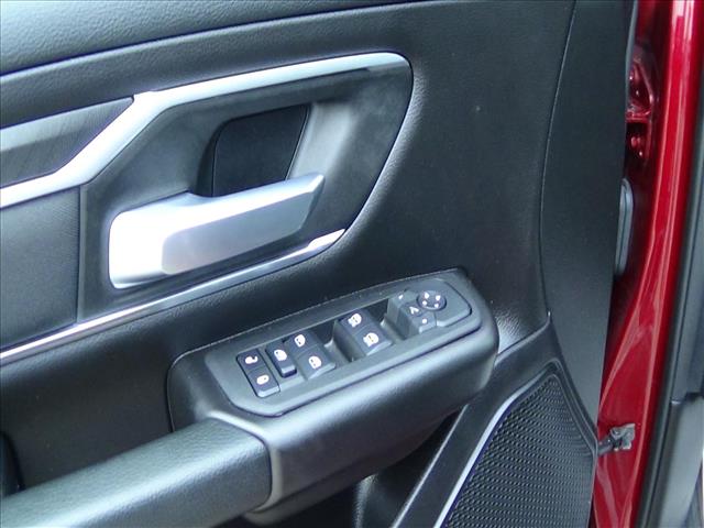 2025 RAM 1500 Big Horn:C6975