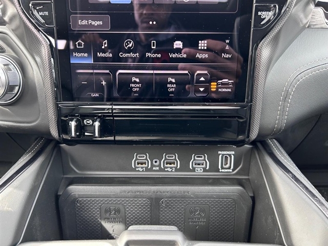 2025 RAM 1500 Limited