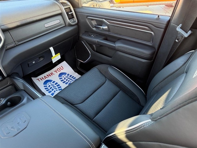 2026 RAM 1500 Laramie:26-042