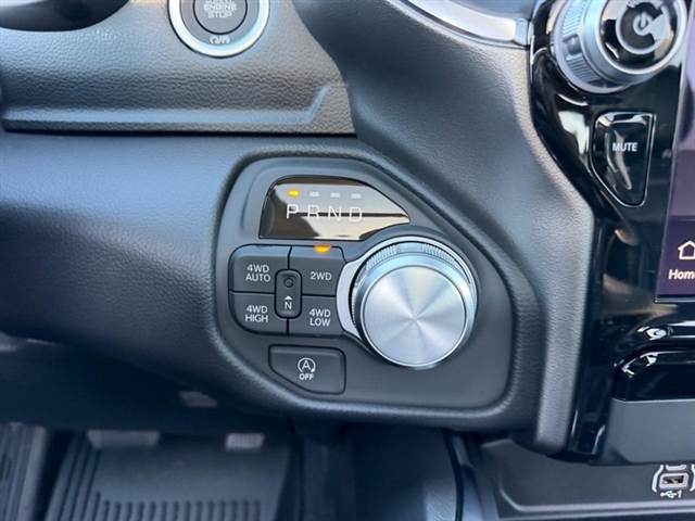 2027 RAM 1500 Laramie:27-007
