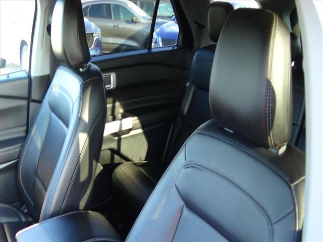 2024 Ford Explorer XLT:C6478