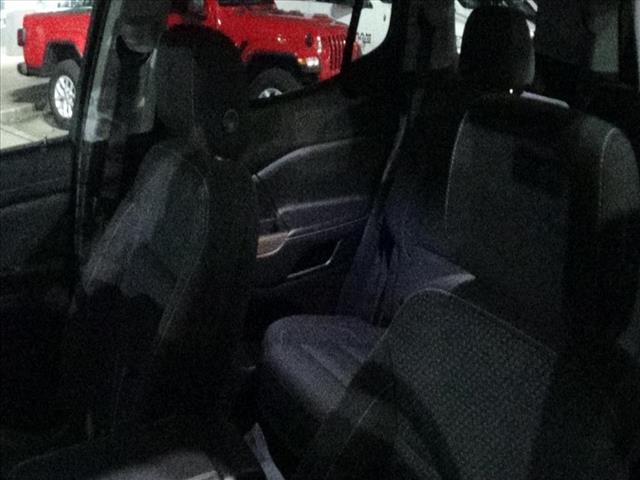 2023 GMC Acadia SLE:C6625