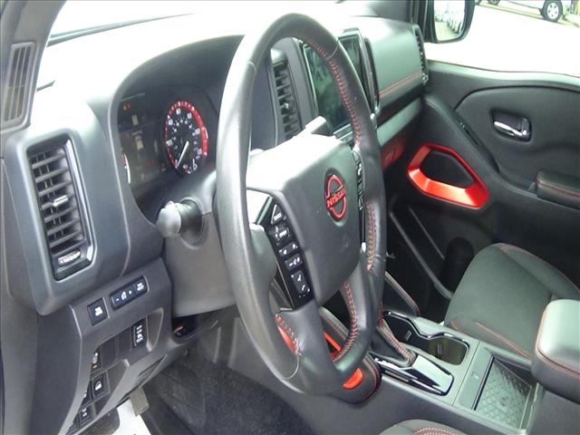 2023 Nissan Frontier PRO-4X:C6611B
