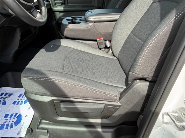 2026 RAM 2500 Warlock:26-067