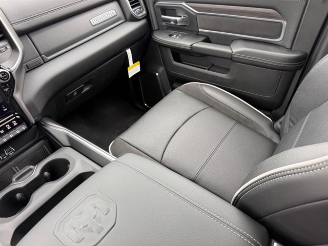 2026 RAM 3500 Laramie:26-180