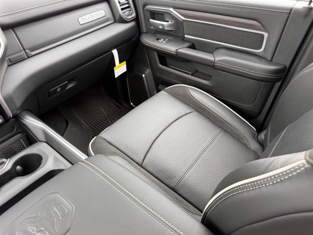 2026 RAM 3500 Laramie:26-159