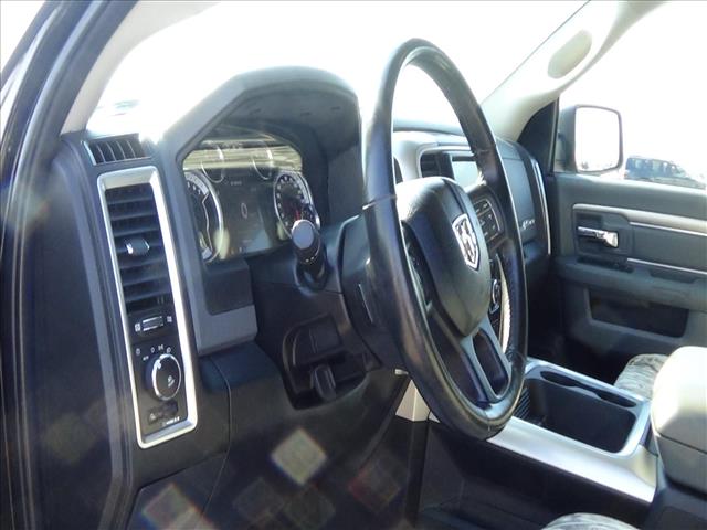 2016 RAM 1500 Big Horn:C6690A2