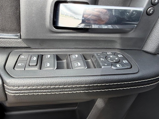 2027 RAM 2500 Laramie:27-029