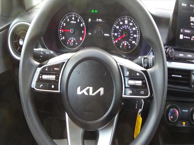 2024 Kia Forte LXS:C6664