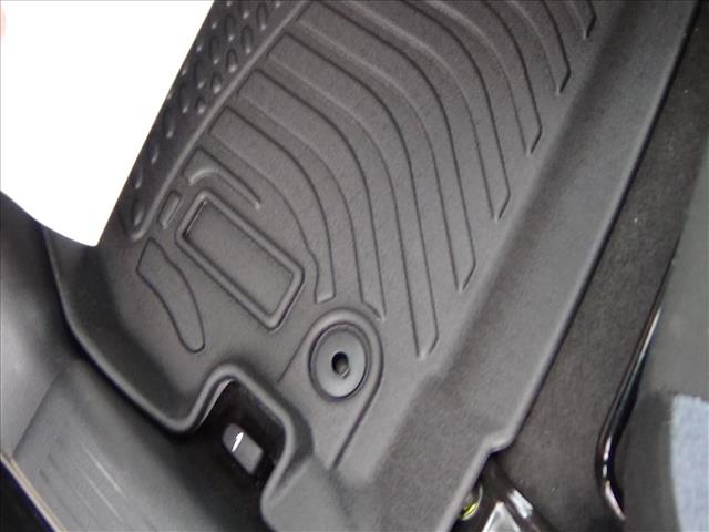 2025 Nissan Versa SV:C6848