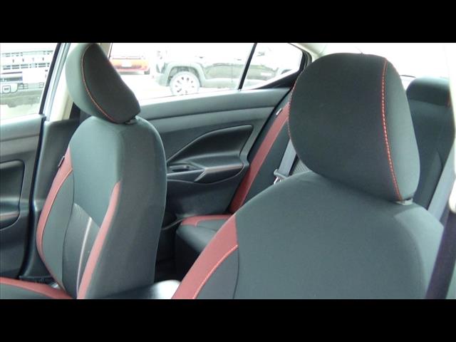 2024 Nissan Versa SR