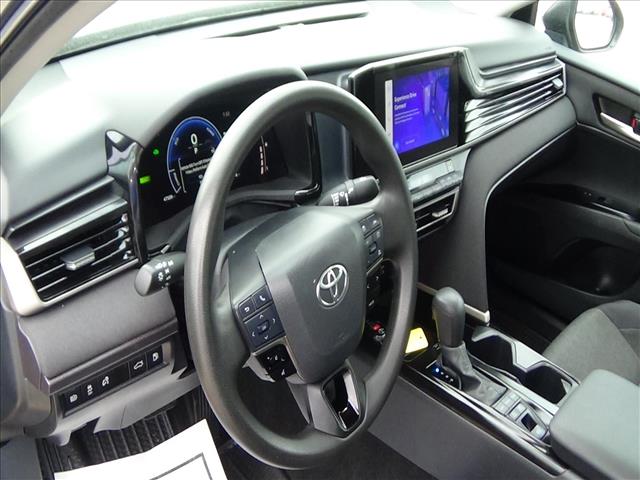 2025 Toyota Camry LE:C6900