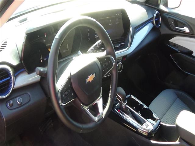 2025 Chevrolet Trax LT:C6821