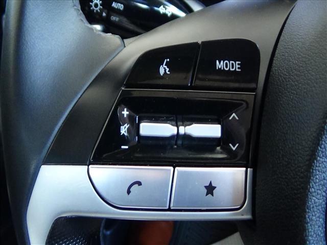 2025 Hyundai ELANTRA SEL Convenience:C6967