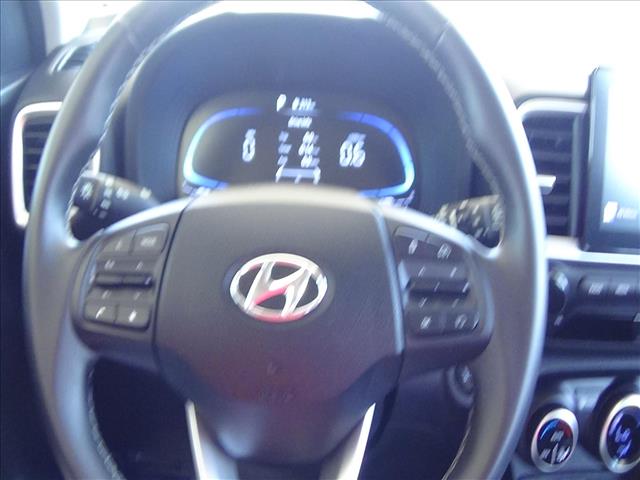 2025 Hyundai VENUE SEL:C6968