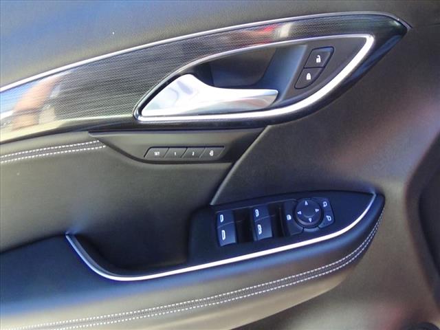 2022 Buick Envision Essence:25-227A