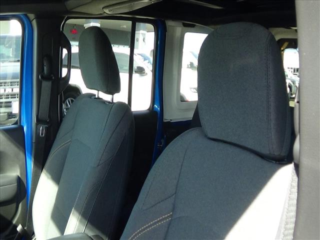 2024 Jeep Wrangler Willys:C6745