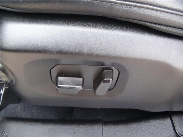 2024 Jeep Wrangler Sahara:C6752