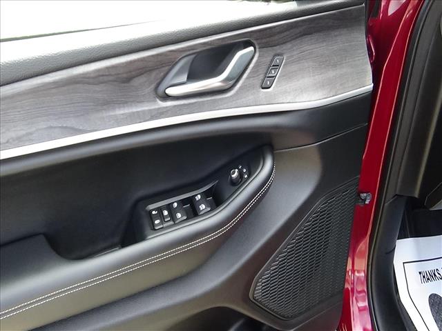 2025 Jeep Grand Cherokee L Limited:C7080