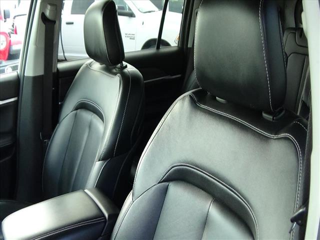 2023 Jeep Grand Cherokee L Limited:C6509