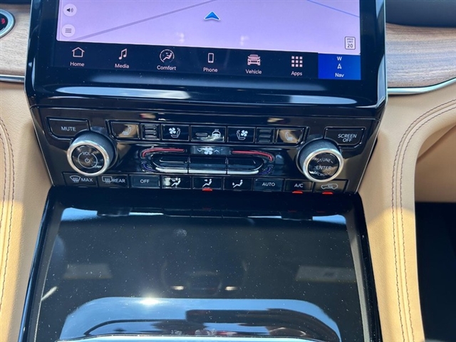 2025 Jeep Grand Cherokee L Summit Reserve