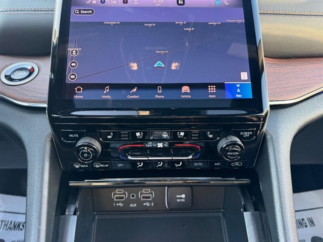 2025 Jeep Grand Cherokee L Summit:25-237