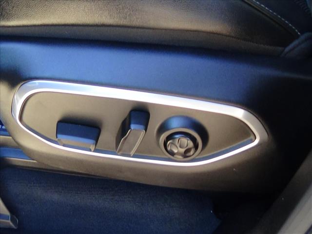 2024 Jeep Wagoneer Base:C6746