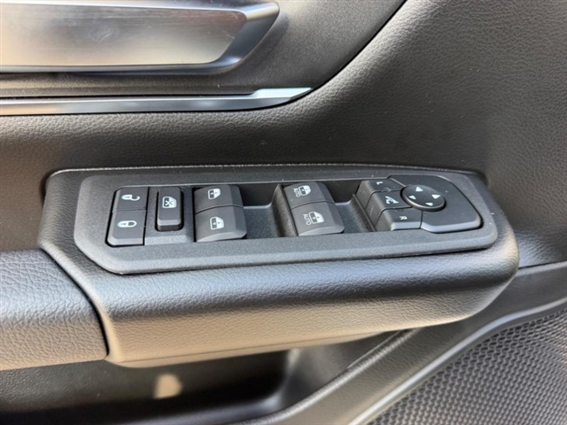 2027 RAM 1500 Big Horn:27-028