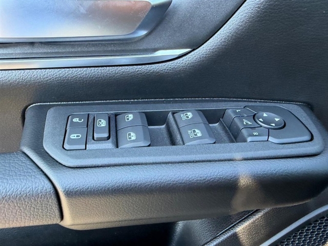 2027 RAM 1500 Big Horn:27-024