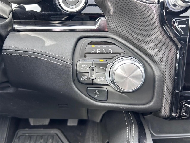 2025 RAM 1500 Limited